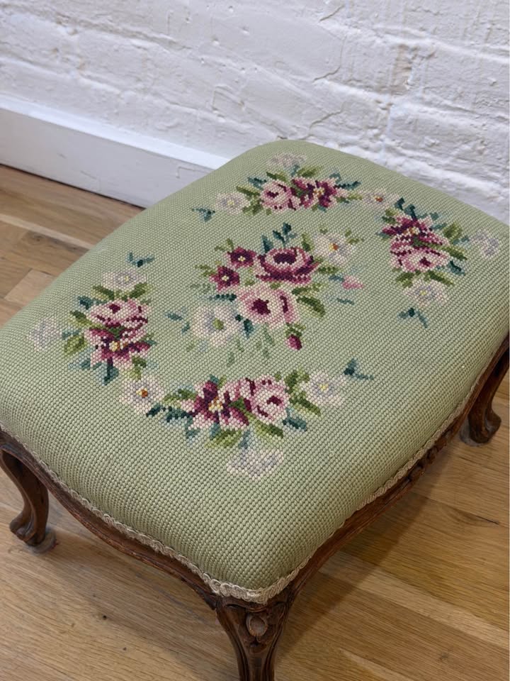 Vintage Floral Needlepoint Footstool with Carved Wooden Legs