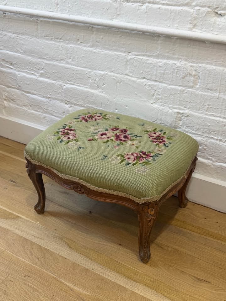Vintage Floral Needlepoint Footstool with Carved Wooden Legs