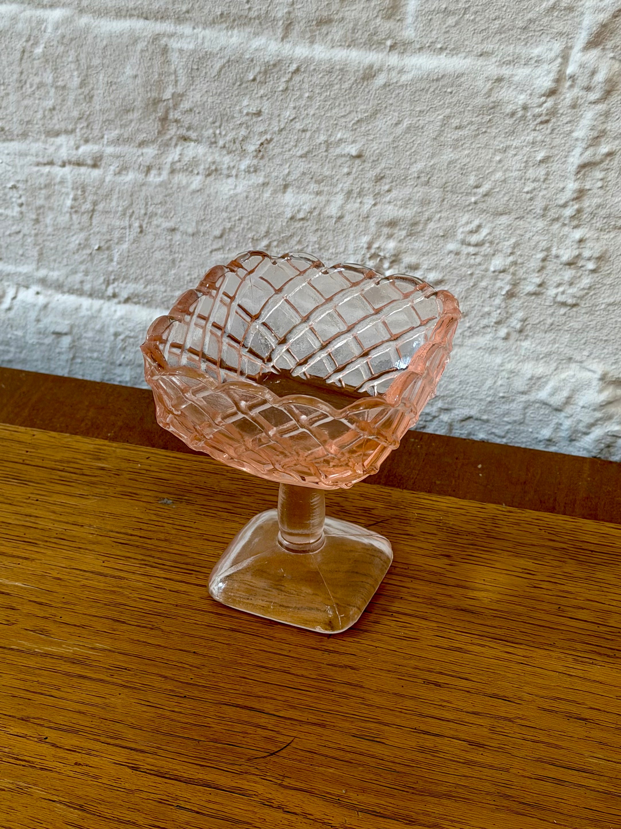 Pink Trellis Glass Pedestal Dish