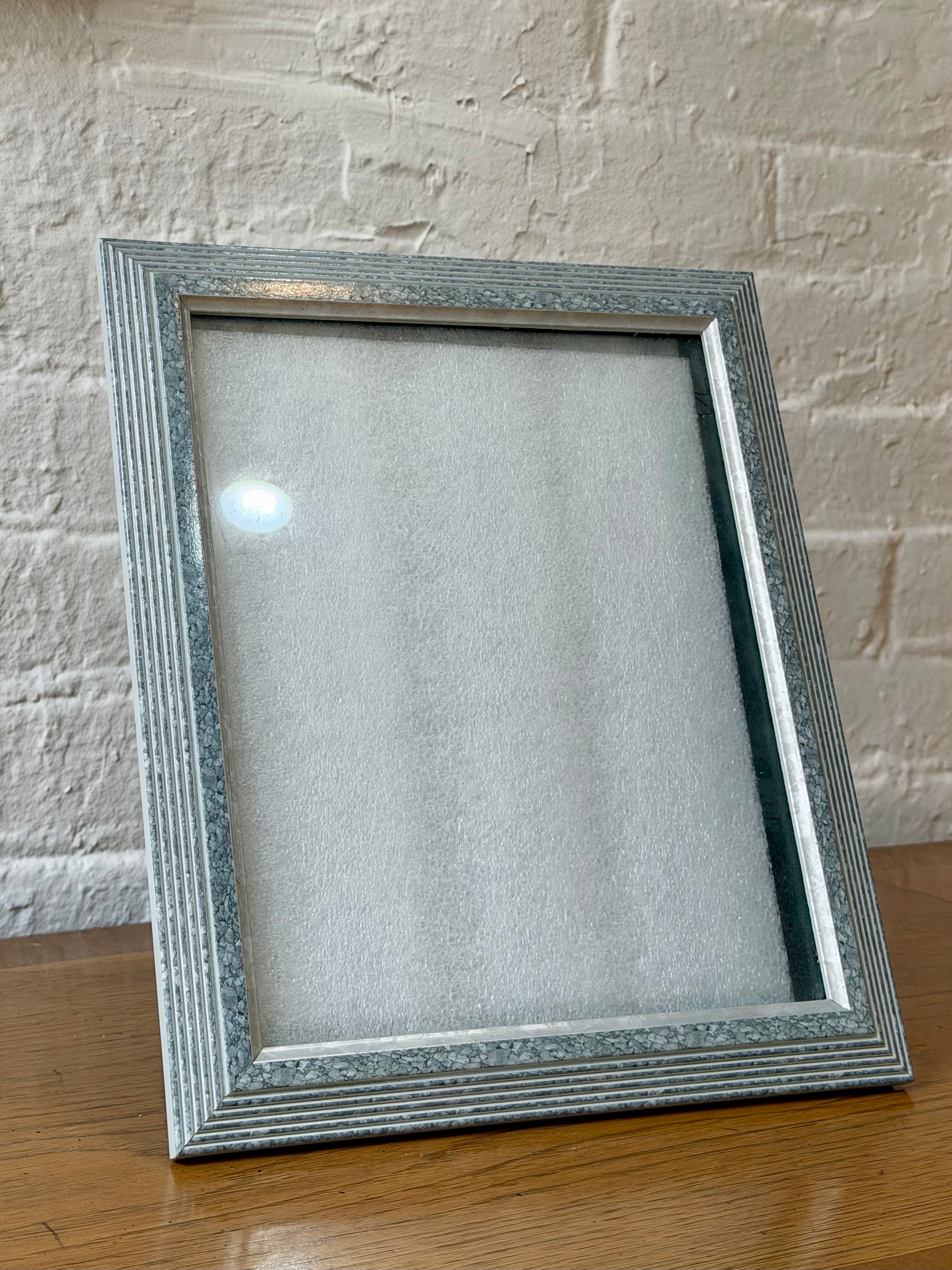Silver Stepped Border Picture Frame