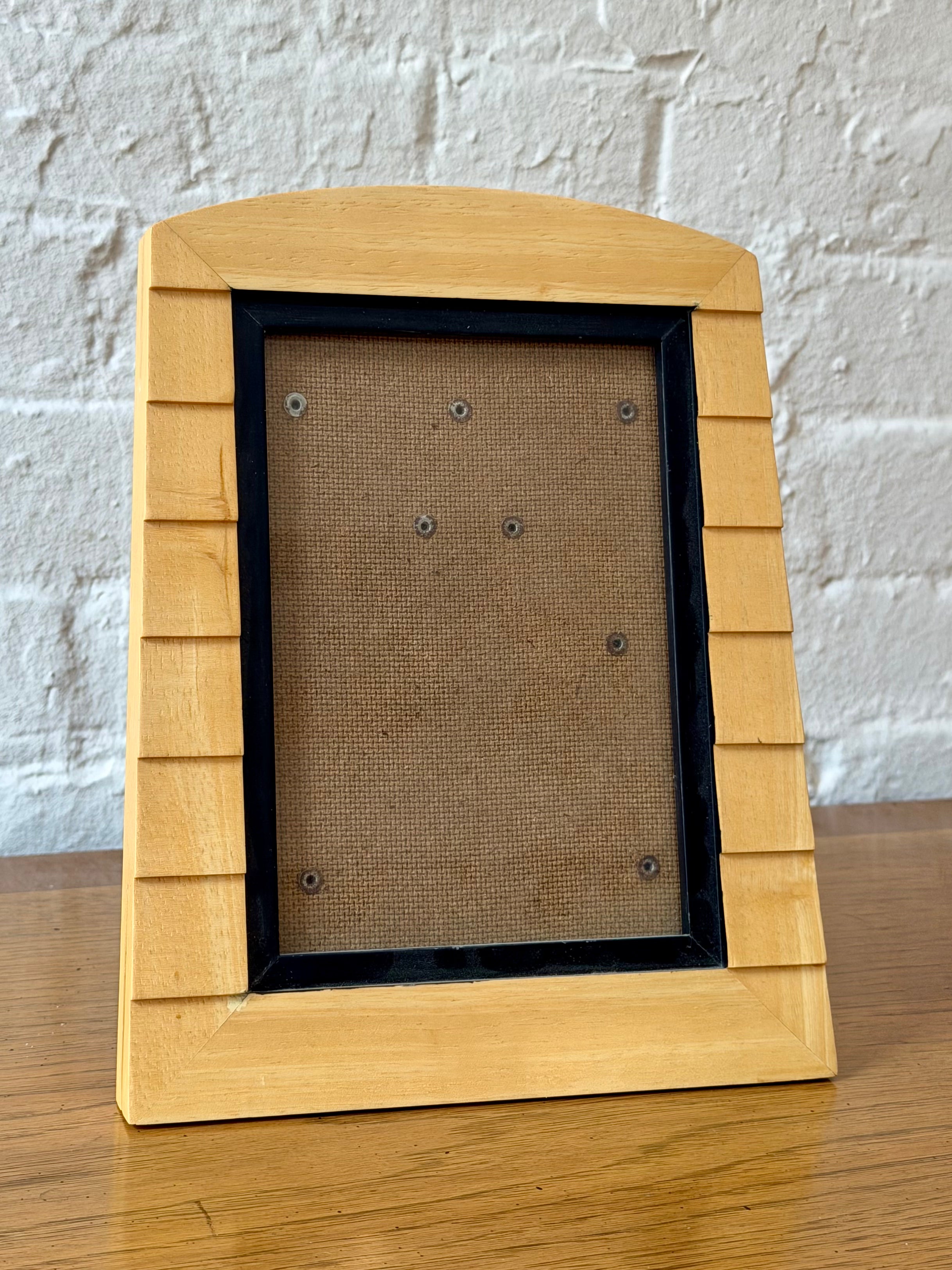 Natural Wood Stepped Detail Picture Frame