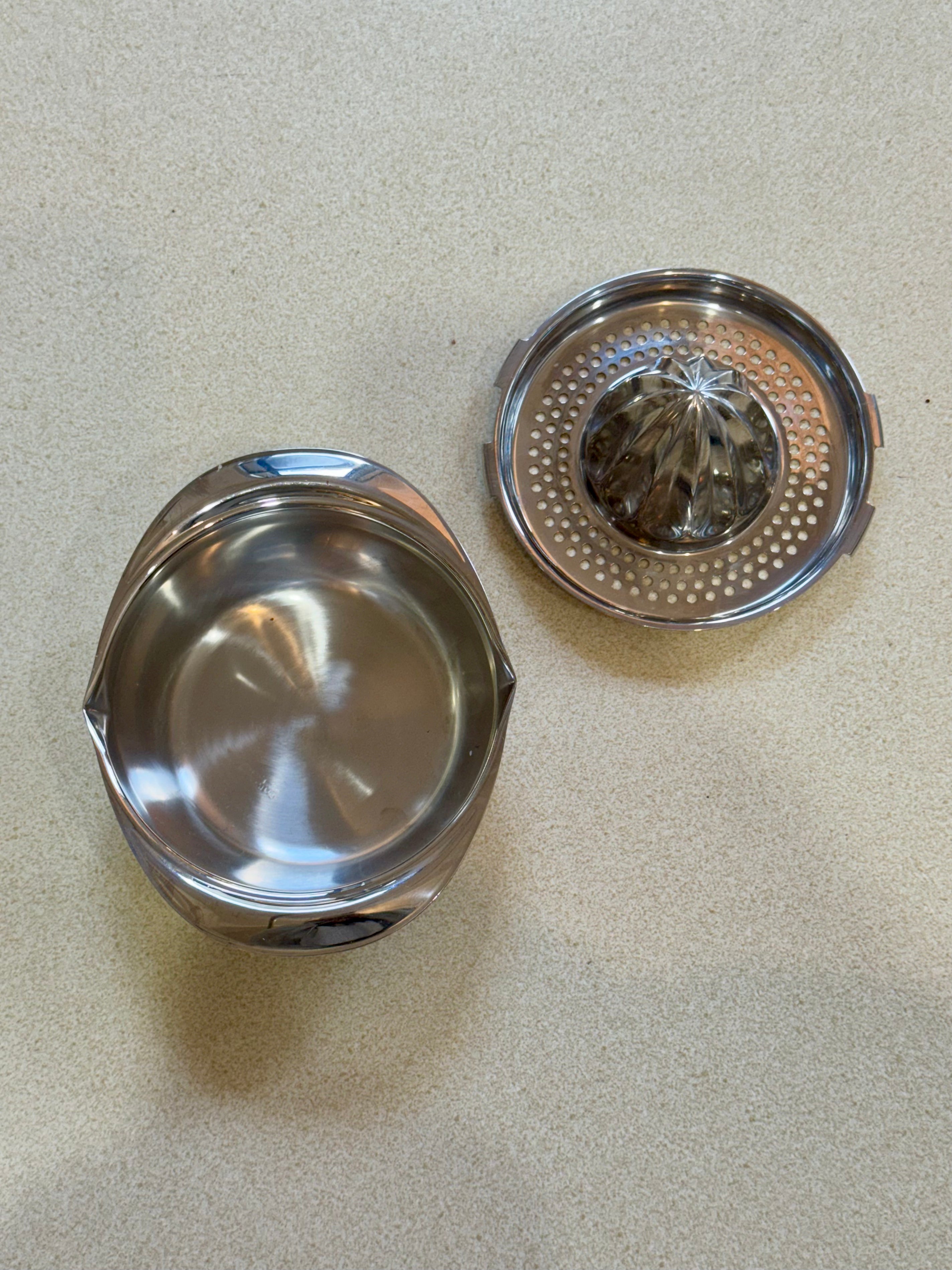 Tramontina Stainless Steel Citrus Juicer