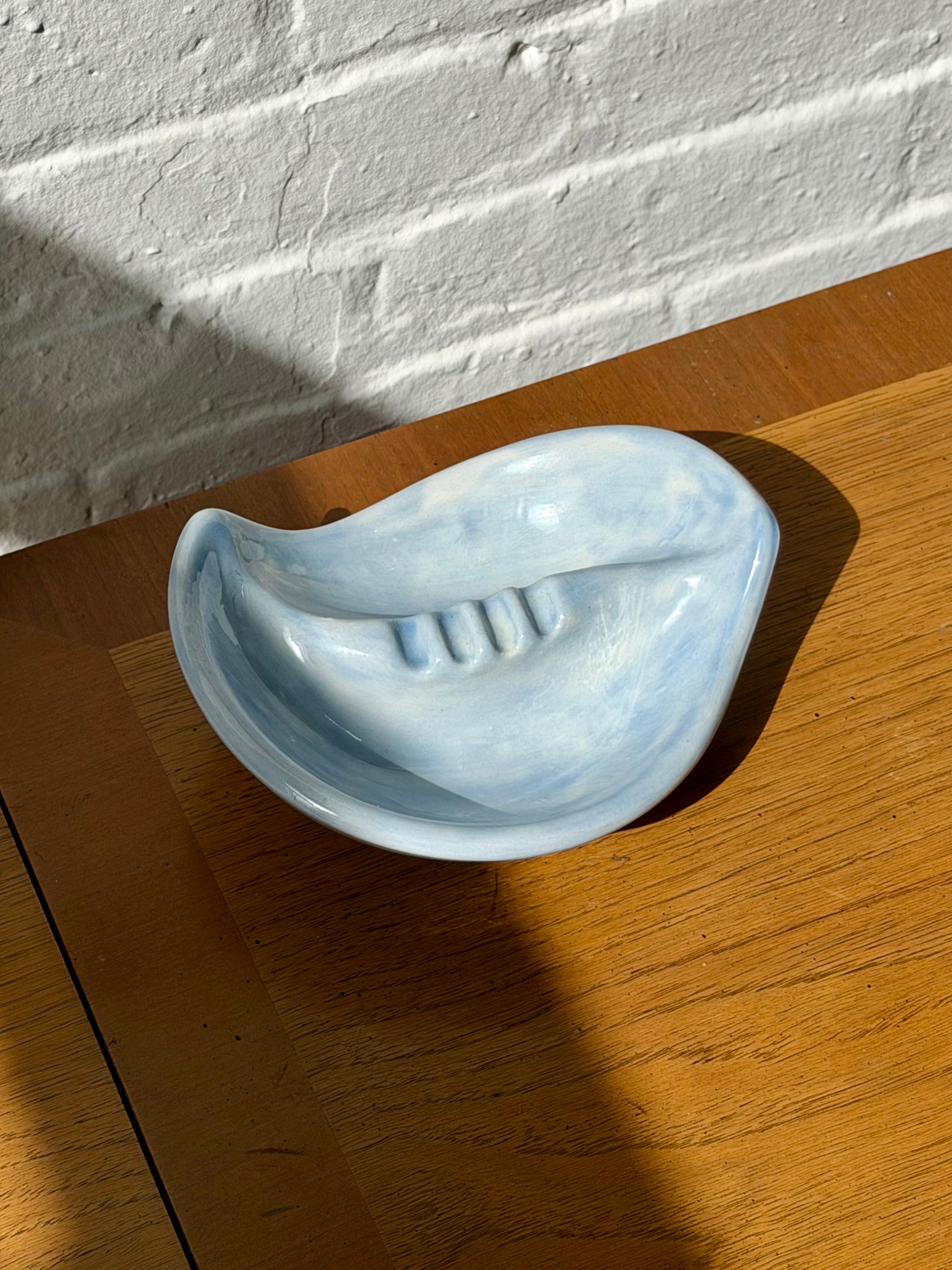 Ceramic Asymmetrical Glossy Glazed Ashtray