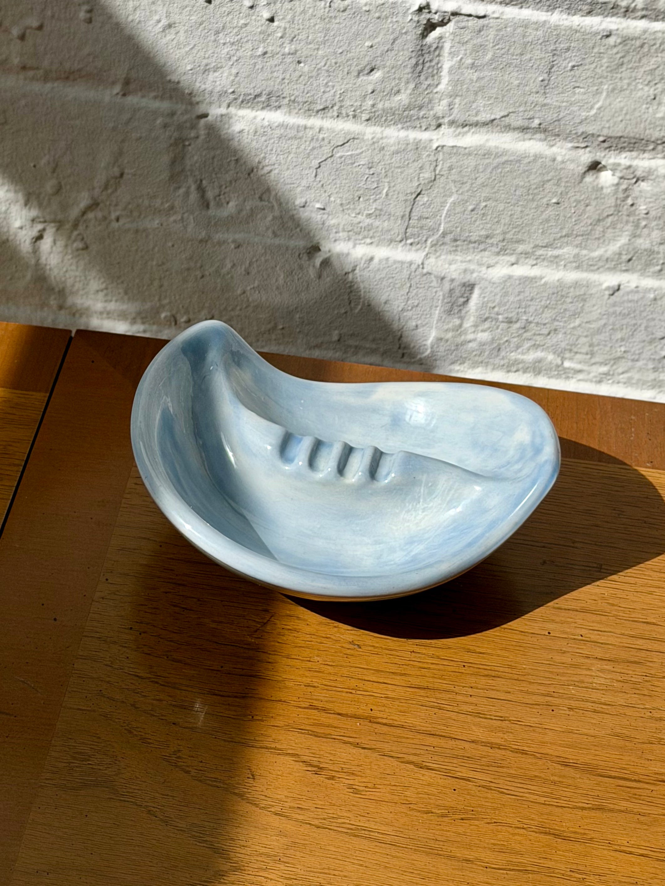Ceramic Asymmetrical Glossy Glazed Ashtray