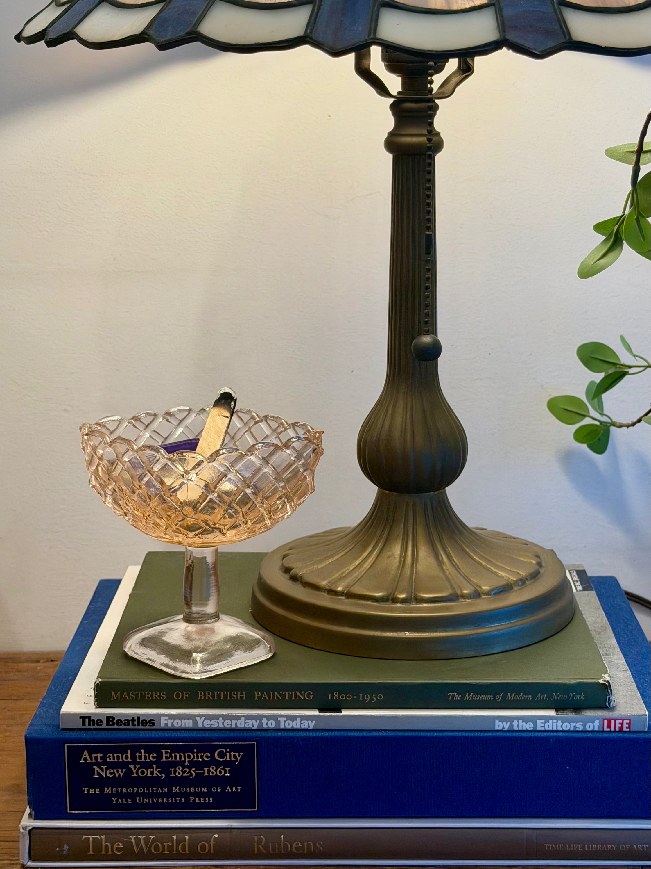 Pink Trellis Glass Pedestal Dish