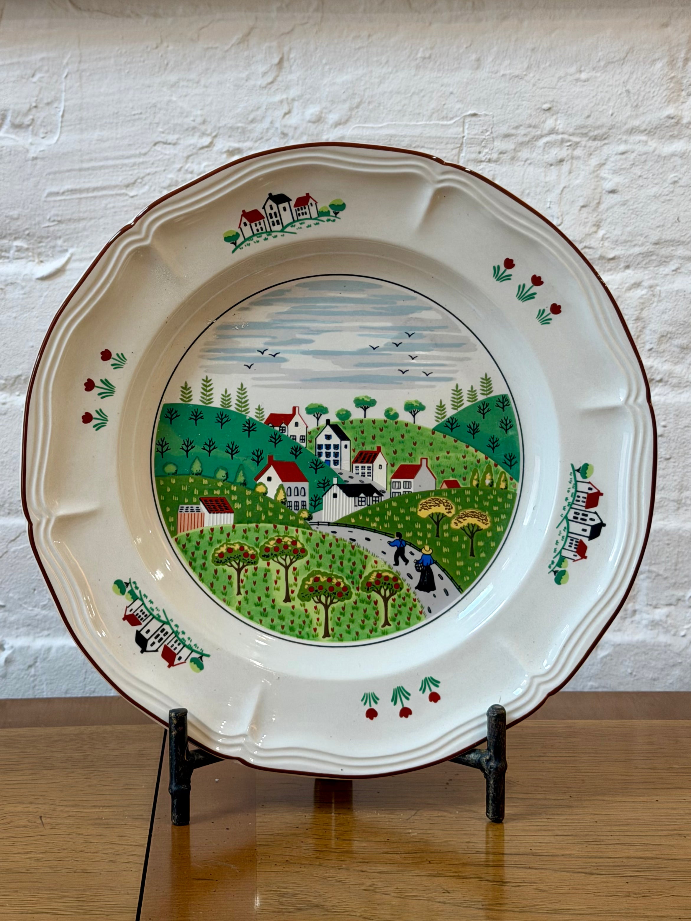 Country Village Stoneware Plate