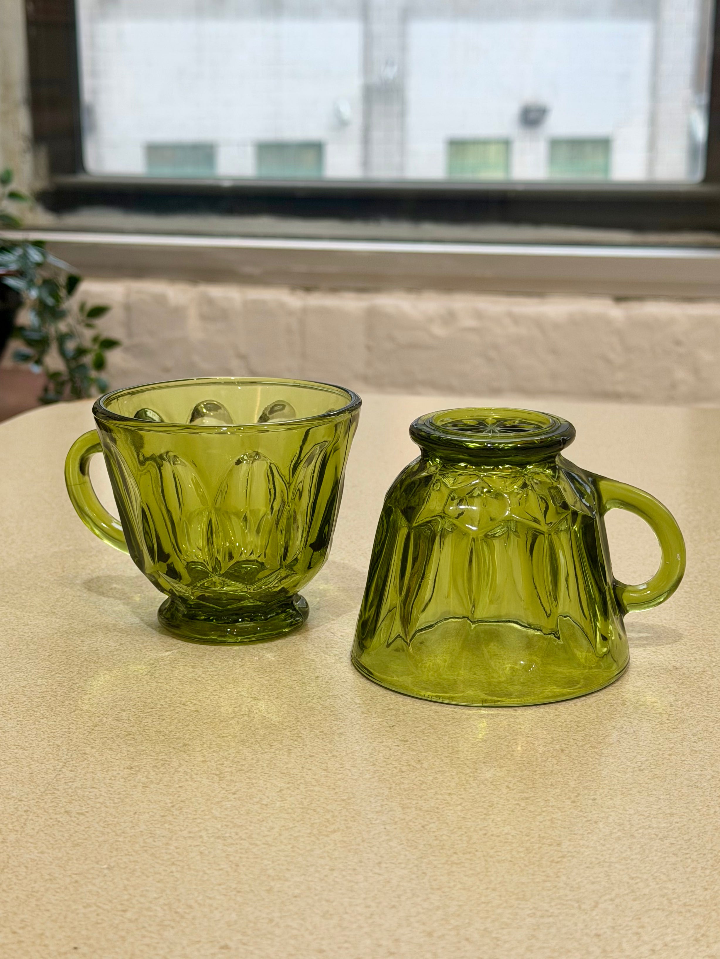 Anchor Hocking Fairfield Avocado Green Glass Mugs