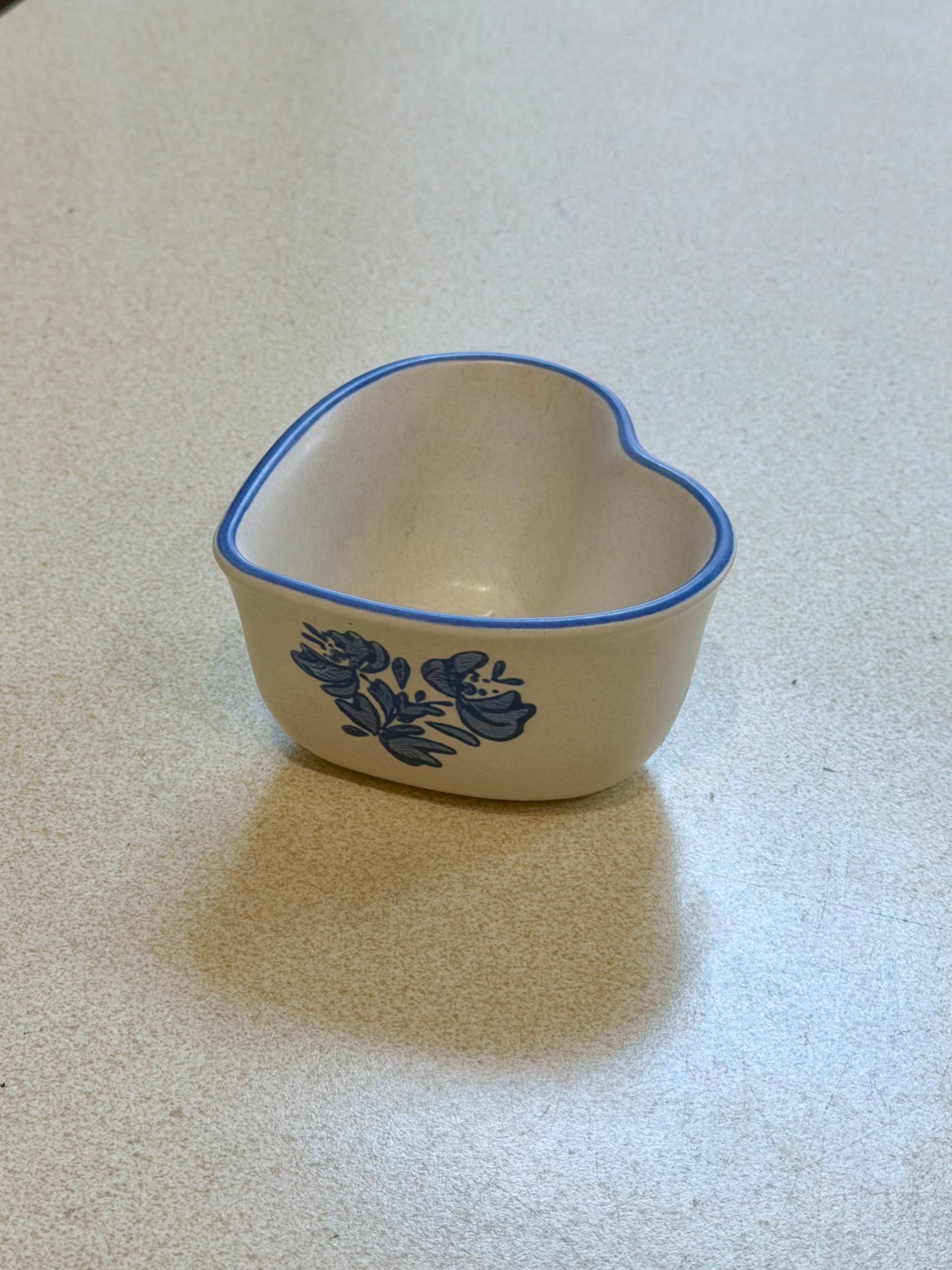 Pfaltzgraff Stoneware Heart Shaped Custard Cup