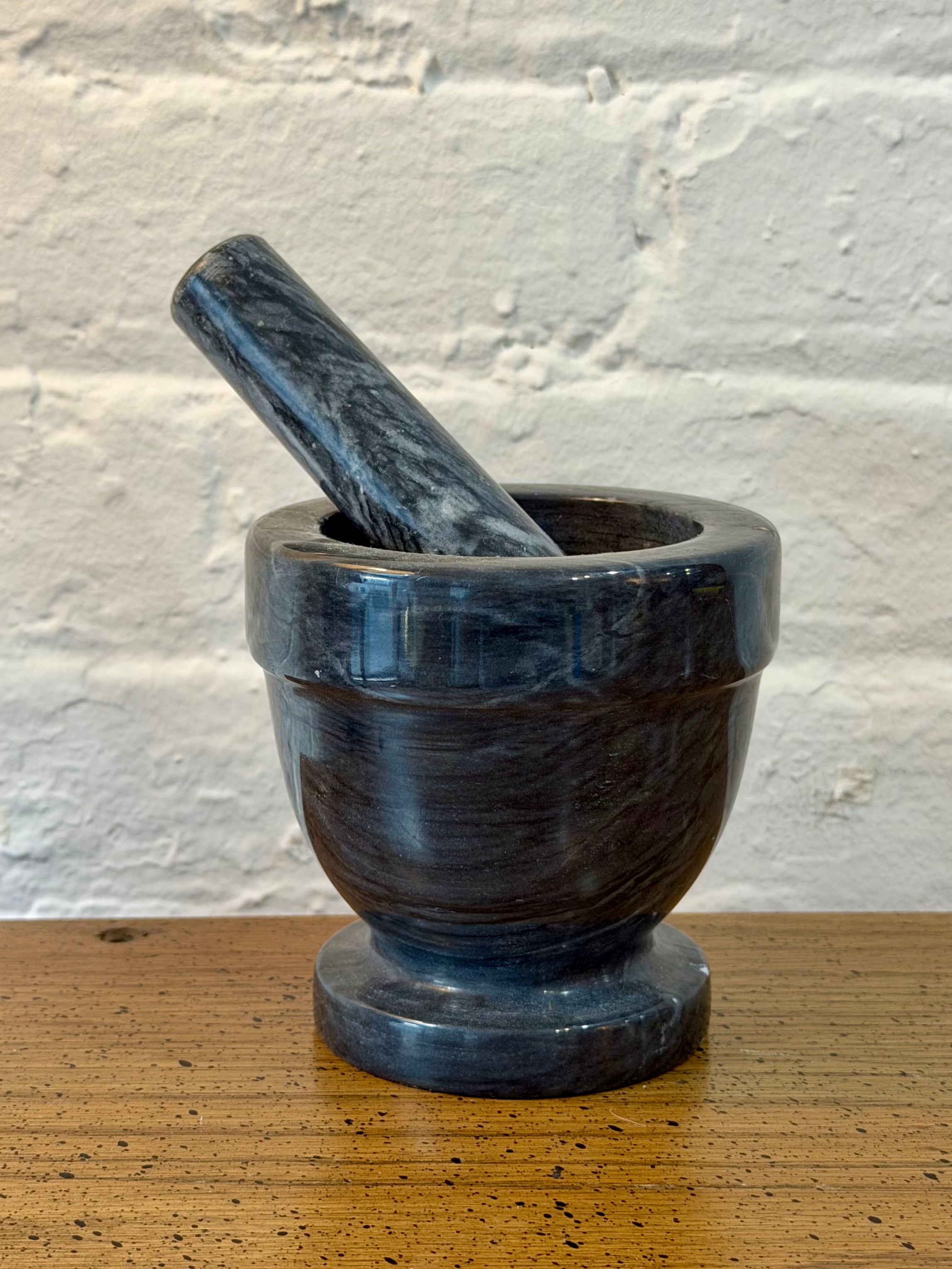 Handmade Italian Marble Mortar Pestle Set