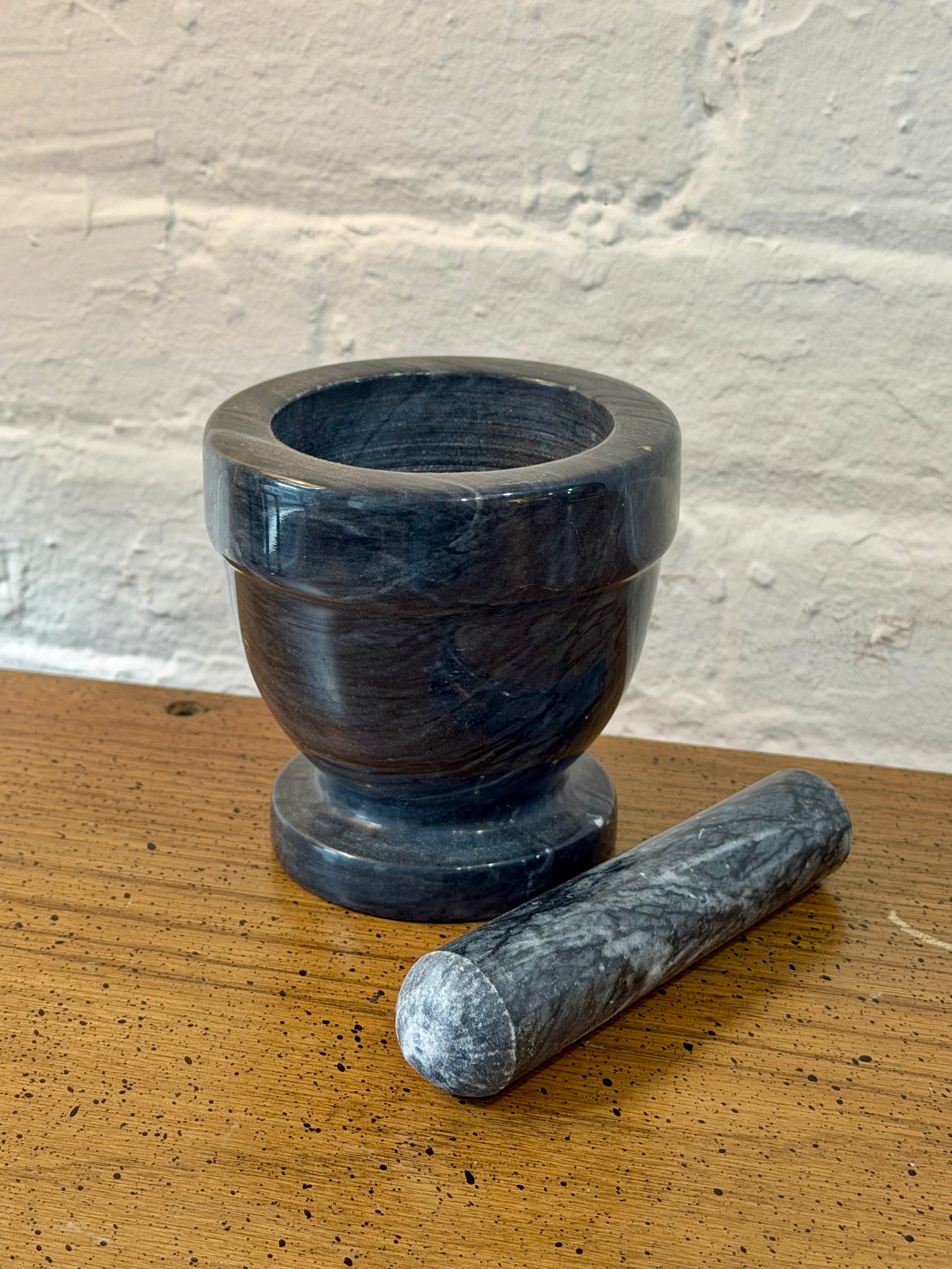 Handmade Italian Marble Mortar Pestle Set