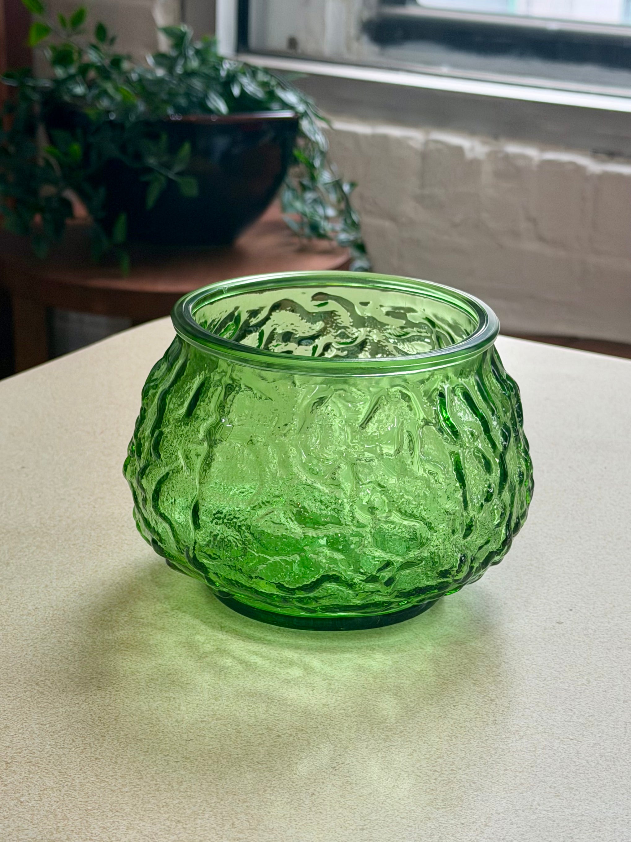 Mid Century Green Crinkle Glass Bowl