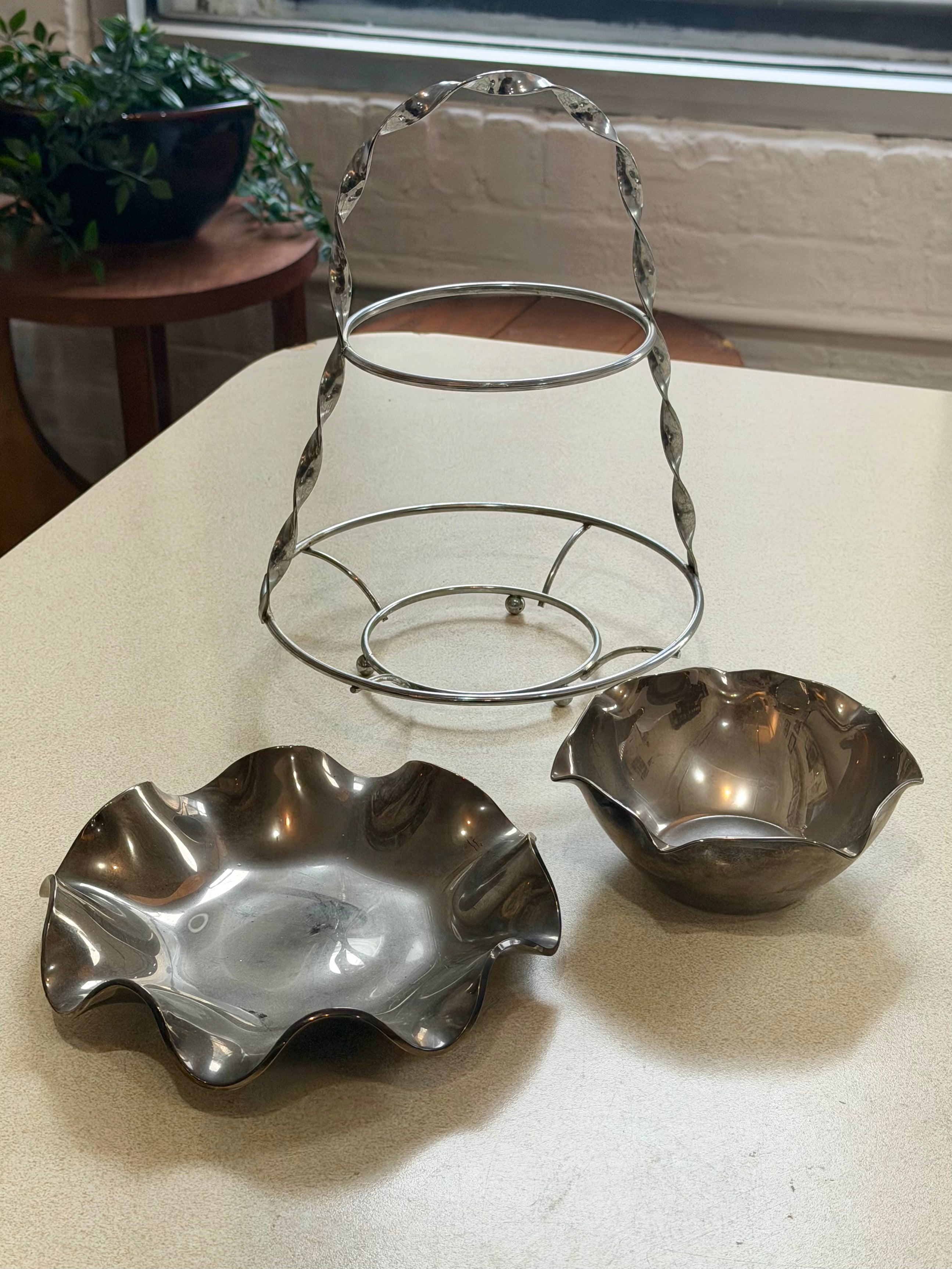 Mid Century Two Tier Three Piece Twisted Silver Serving Set