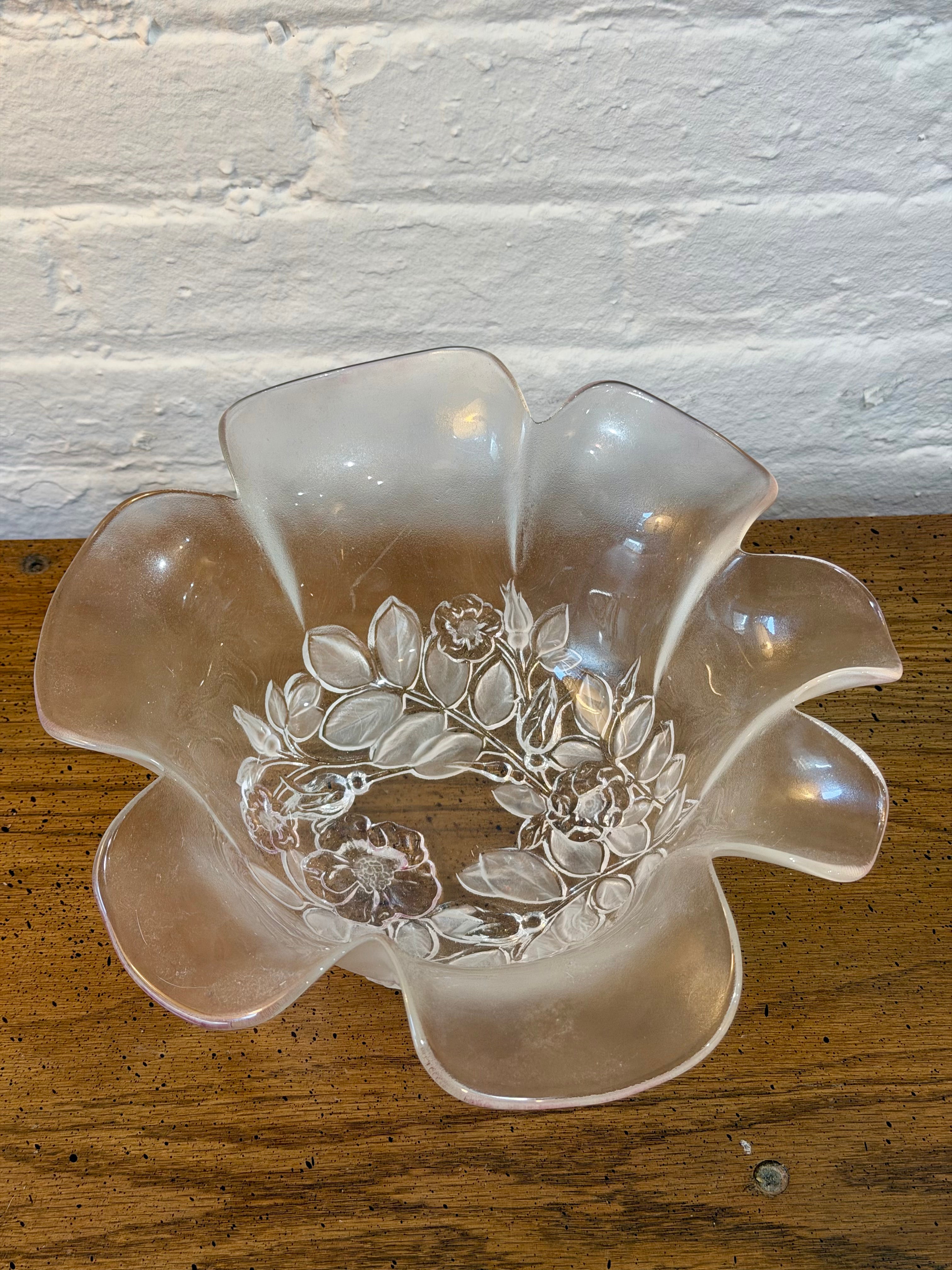Frosted Glass Scalloped Floral Etched Bowl