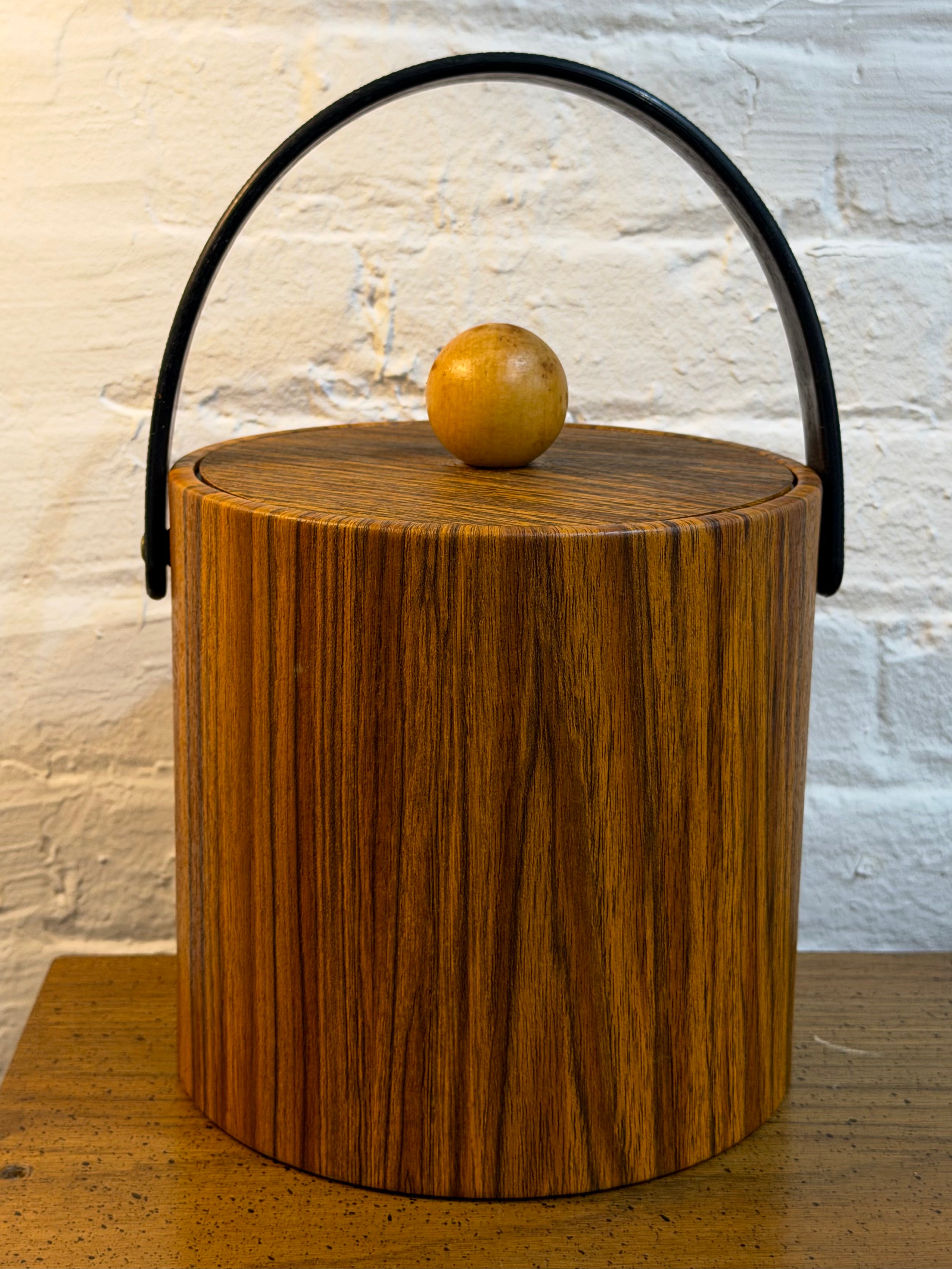 Faux Wood Grain Vinyl Ice Bucket