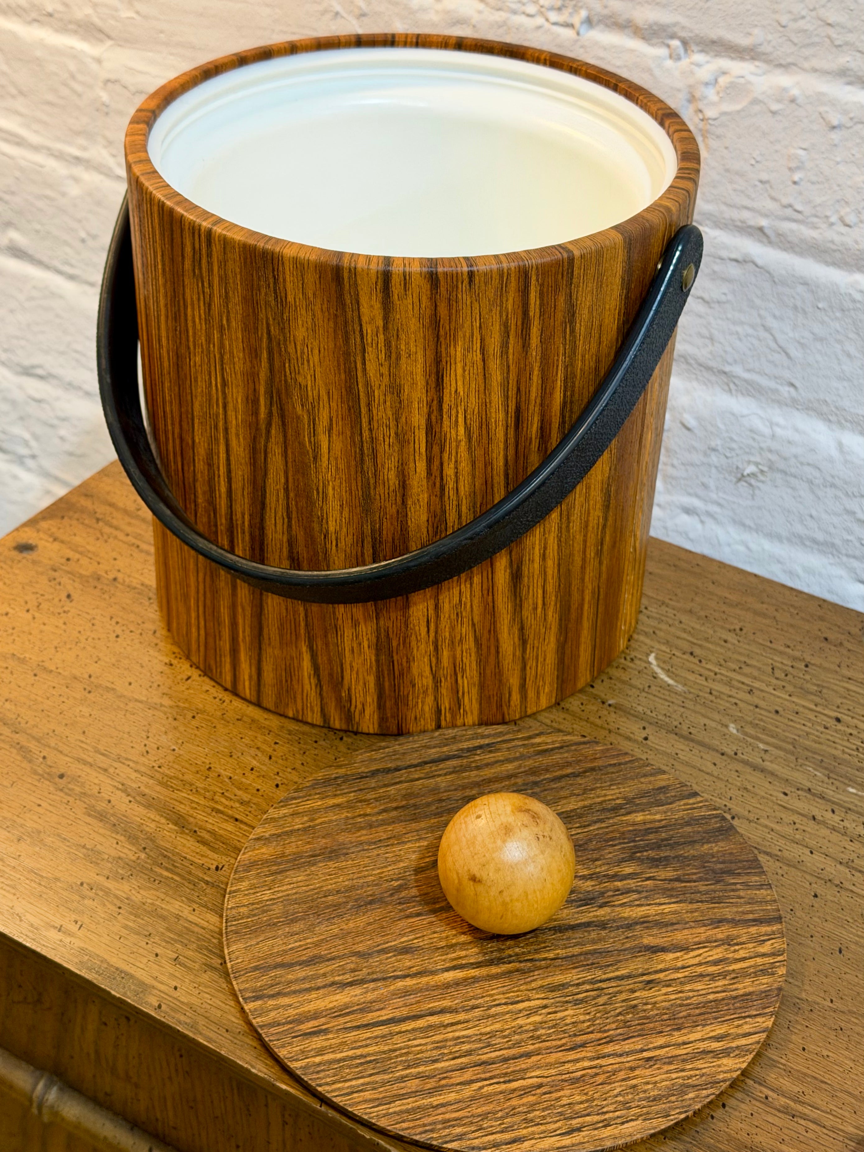 Faux Wood Grain Vinyl Ice Bucket