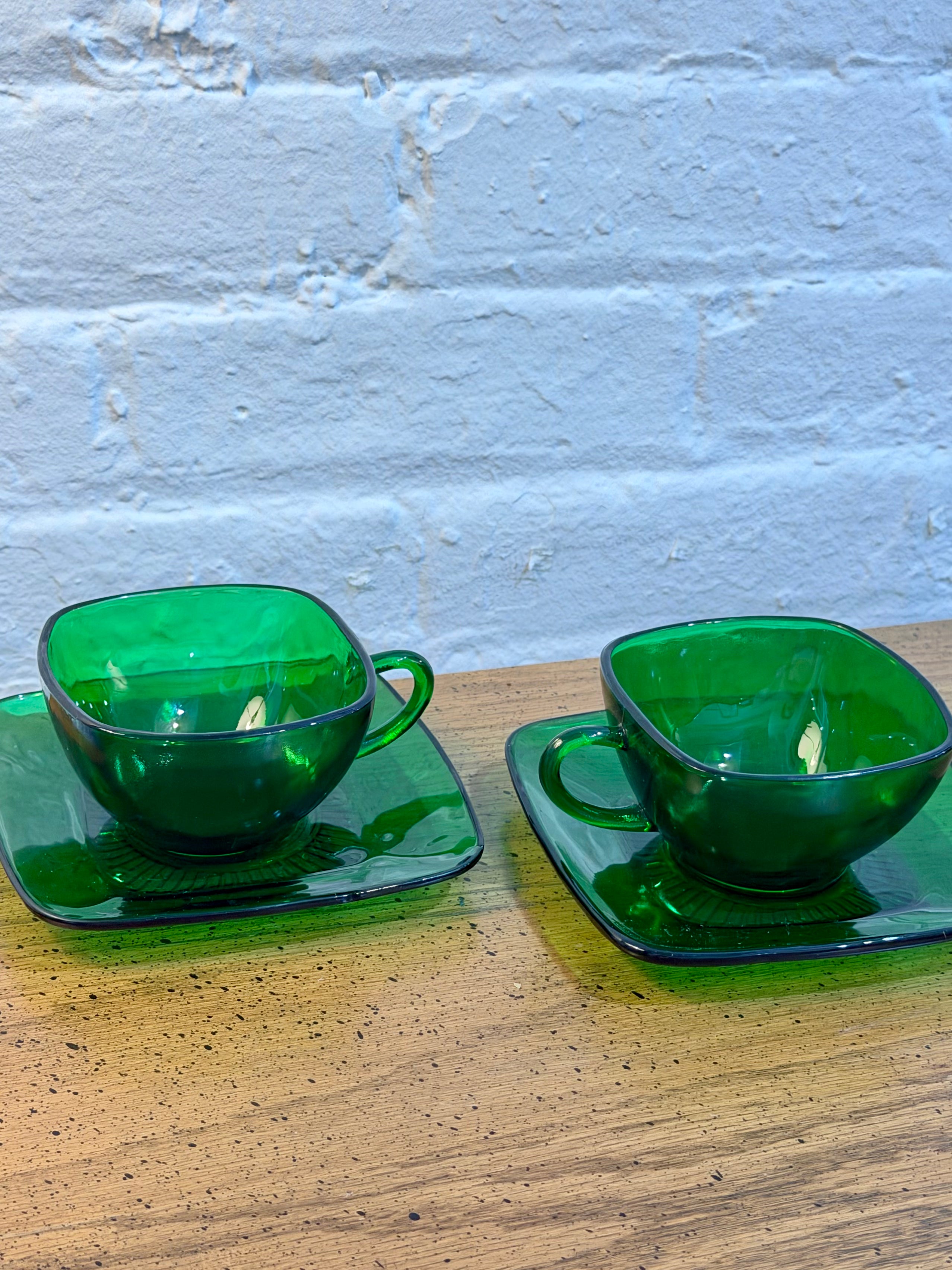 Forest Green Square Glass Teacup and Saucer Set