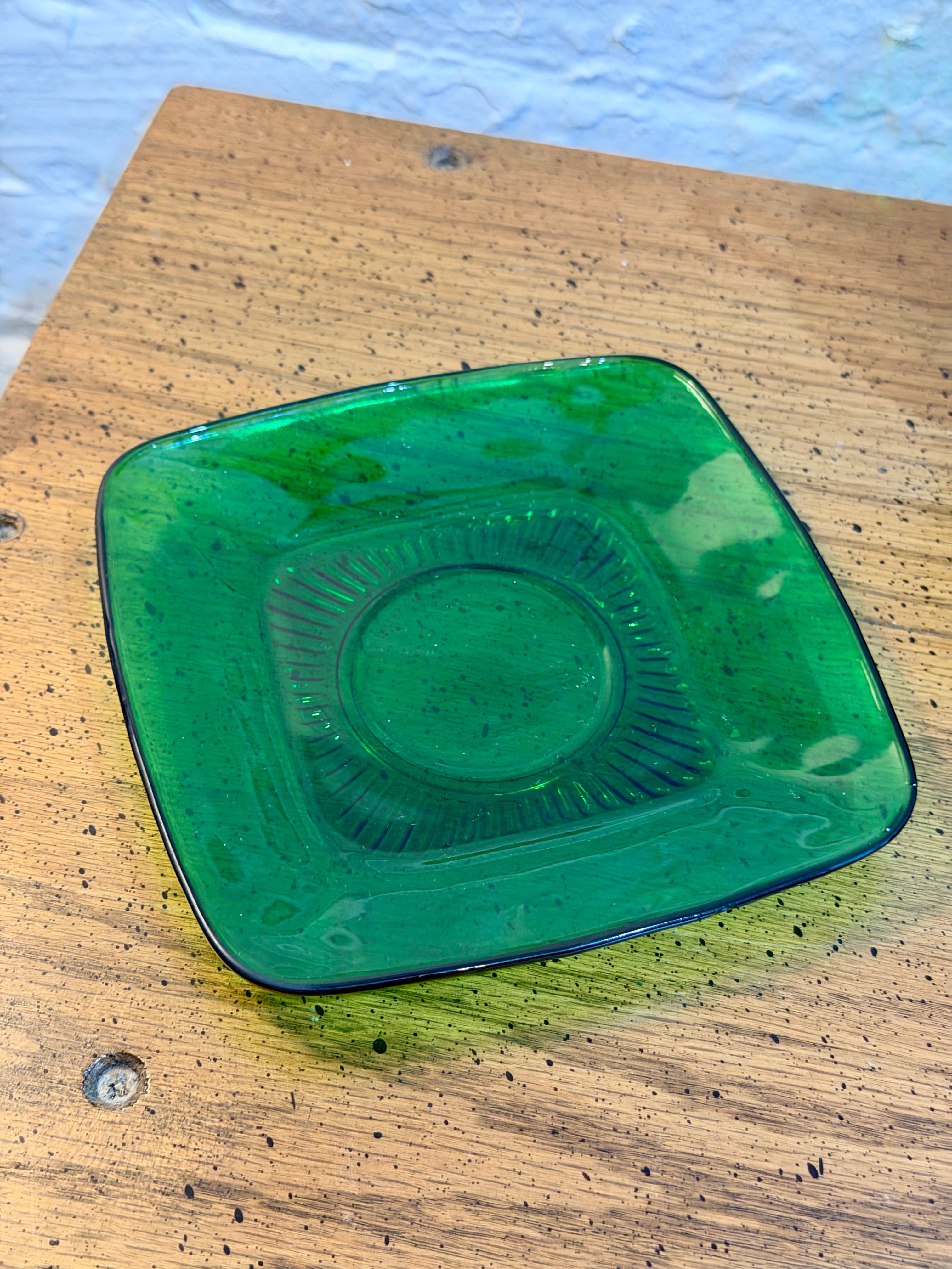 Forest Green Square Glass Teacup and Saucer Set