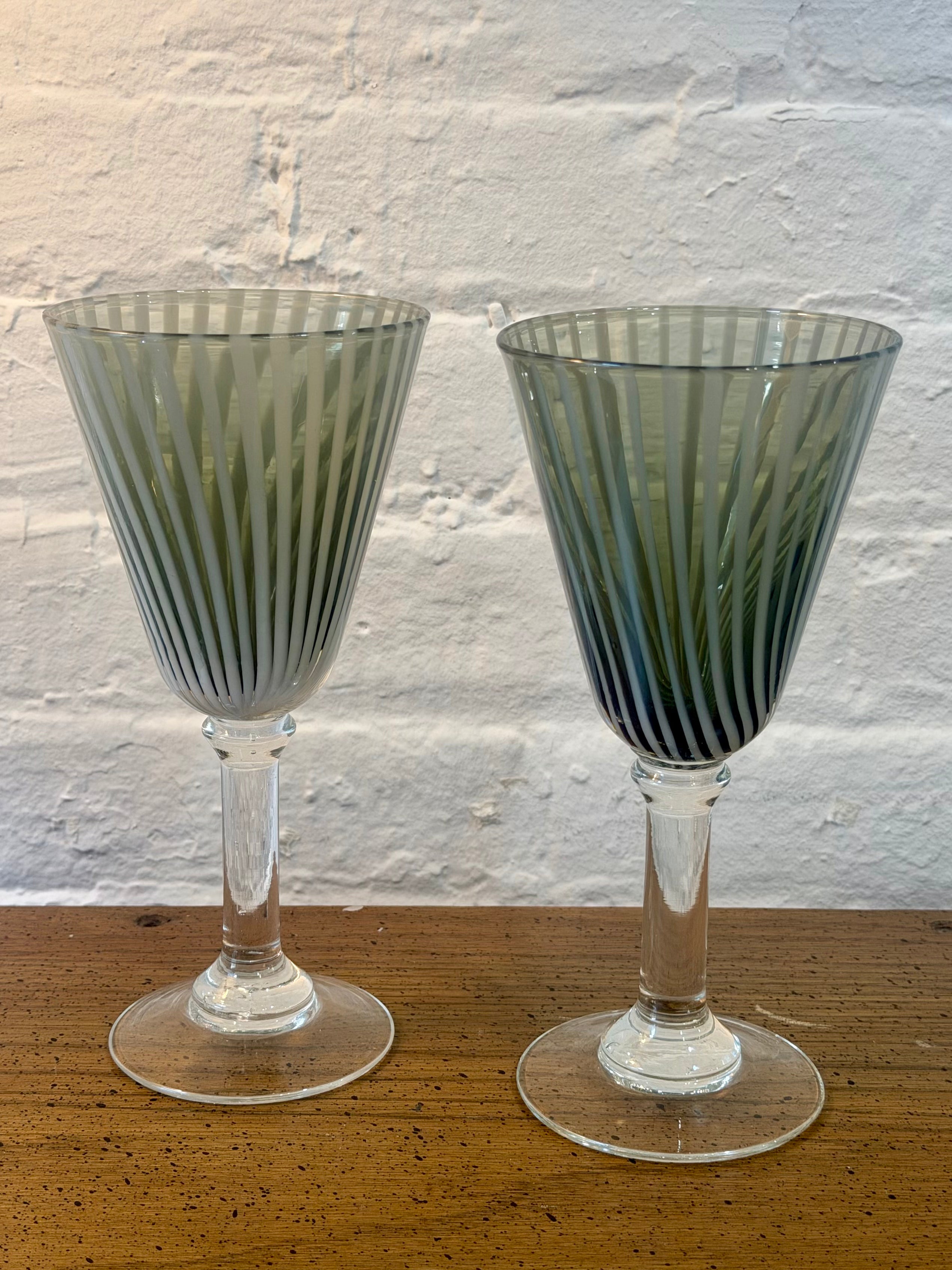 Hand Blown Swirl Detail Goblet Glasses