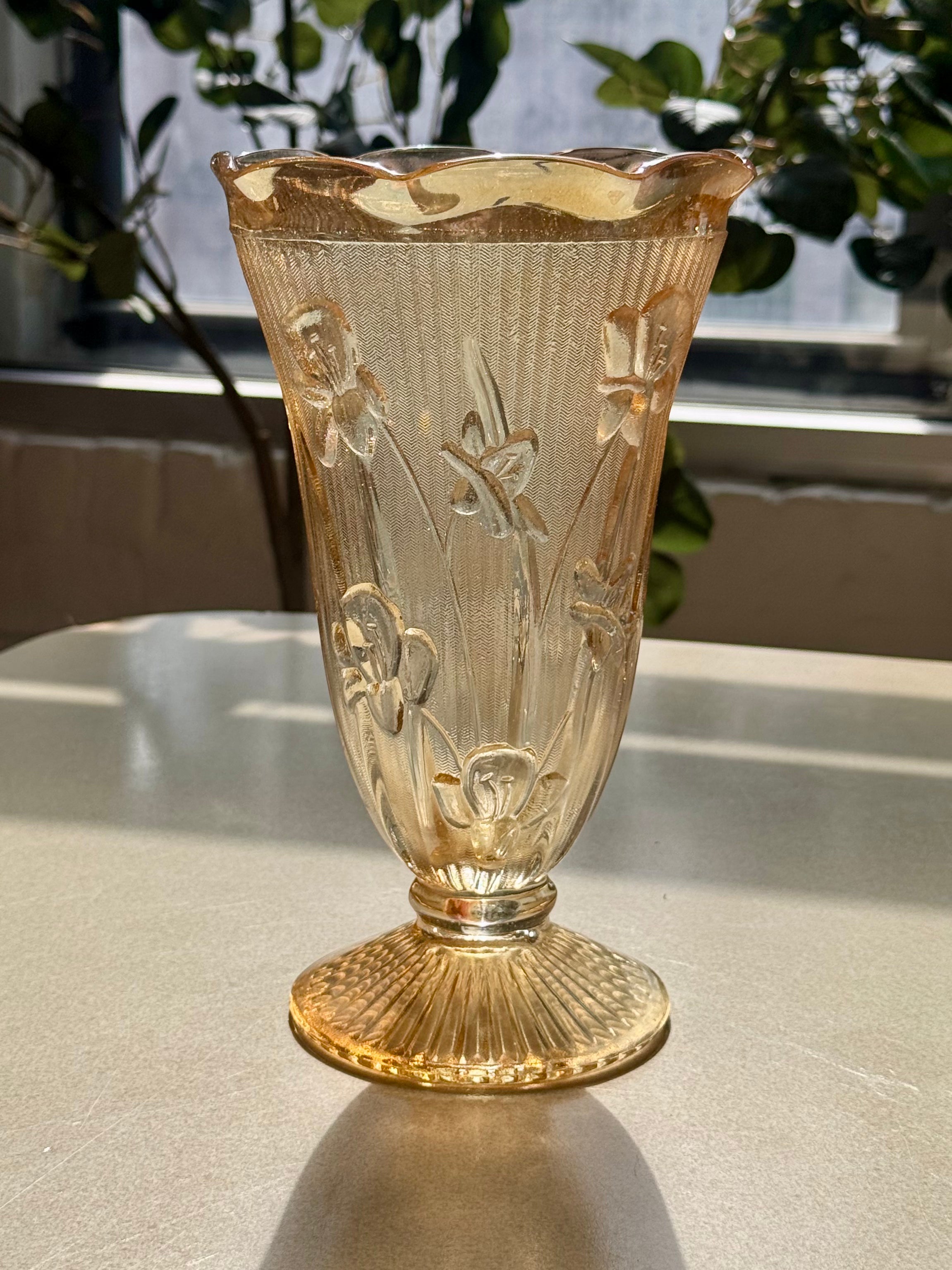 Vintage Jeannette Glass Iris and Herringbone Iridescent Vase